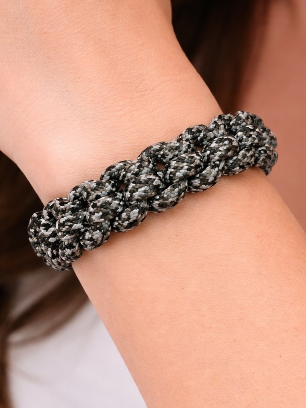 Handmade Braided Paracord Bracelet in Camo | Pick Your Size